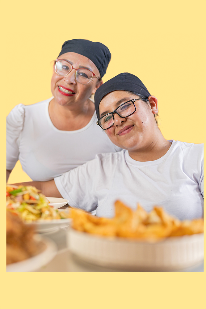 /hero/2_mujeres_panaderia_3.jpg